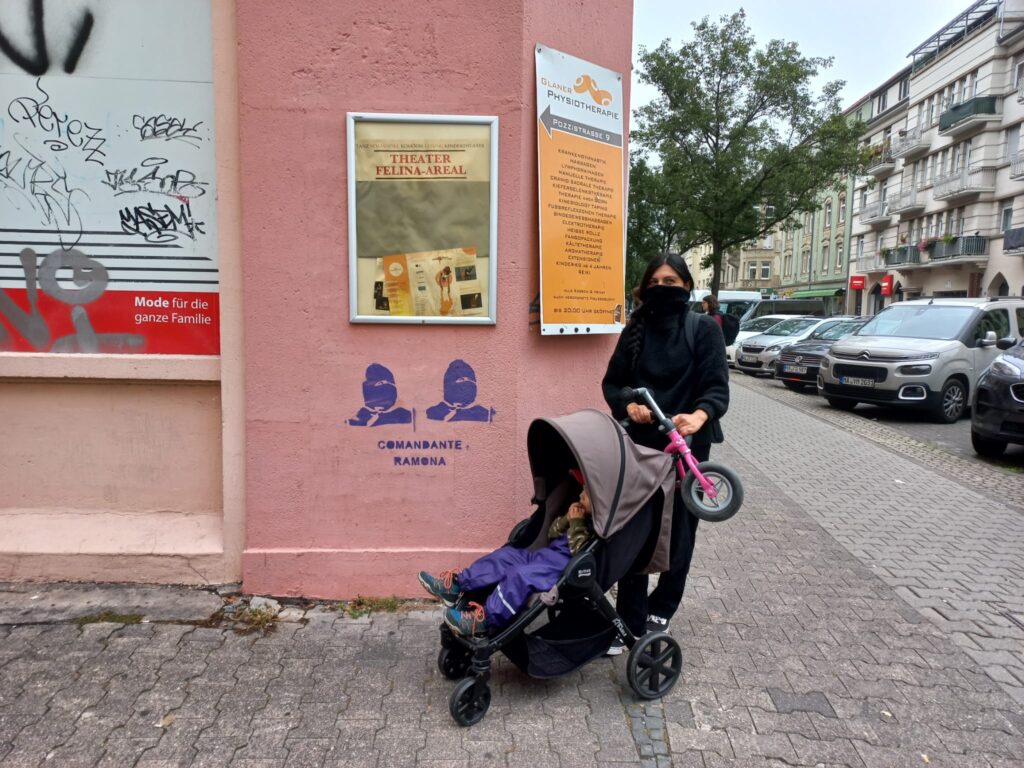 Kiyen Clavería y su hijo durante su paso por Alemania